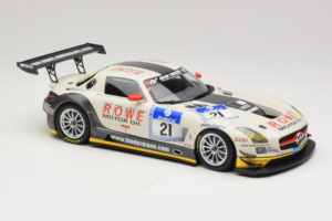 Mercedes SLS AMG GT3 #21 Rowe Racing M. Zehe / M. Hartung ADAC 24h Nurburgring 2012 Minichamps 1:18 151123121 Metall – Bild 4 von 6