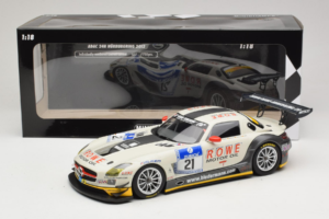Mercedes SLS AMG GT3 #21 Rowe Racing M. Zehe / M. Hartung ADAC 24h Nurburgring 2012 Minichamps 1:18 151123121 Metall – Bild 6 von 6