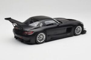 Mercedes SLS AMG GT3 C197 Street Matt Schwarz Minichamps 1:18 151113101 Metall – Bild 2 von 6