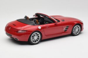 Mercedes SLS AMG R197 Roadster Le Mans Rot Minichamps 1:18 100039030 Metall – Bild 3 von 8