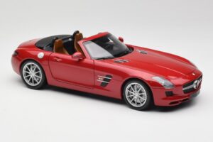 Mercedes SLS AMG R197 Roadster Le Mans Rot Minichamps 1:18 100039030 Metall – Bild 6 von 8