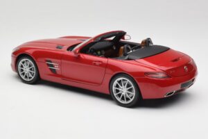 Mercedes SLS AMG R197 Roadster Le Mans Rot Minichamps 1:18 100039030 Metall – Bild 7 von 8