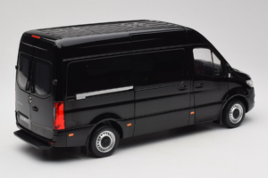 Mercedes Sprinter Schwarz Norev 1:18 183041 Metall – Bild 3 von 8