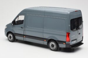 Mercedes Sprinter W907 Blaugrau Norev 1:18 183423 Metall – Bild 6 von 7