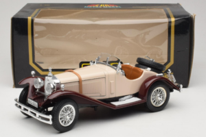 Mercedes SSK Beige & Dunkelrot Bburago 1:18 3009-M4 Metall – Bild 6 von 6