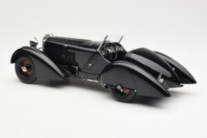 Mercedes SSK Trossi The Black Prince CMC 1:18 M-225 Metall – Bild 5 von 6