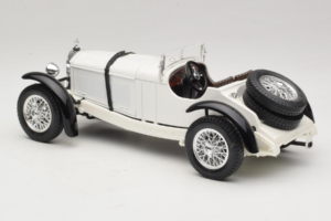 Mercedes SSK Weiss Bburago 1:18 3009-P3 Metall – Bild 5 von 6