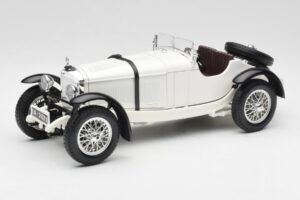Mercedes SSKL Weiss Bburago 1:18 3002 Metall