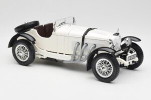 Mercedes SSKL Weiss Bburago 1:18 3002 Metall – Bild 6 von 8