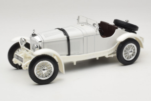 Mercedes SSKL Weiss 1931 Bburago 1:18 3002-M2 Metall