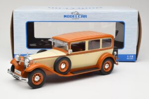 Mercedes Typ Nürburg W08 460/460K Beige MCG 1:18 MCG18034 Metall – Bild 6 von 6