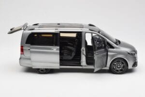 Mercedes V-Class W447 AMG Line Grau Metallic Norev 1:18 183488 Metall – Bild 4 von 9