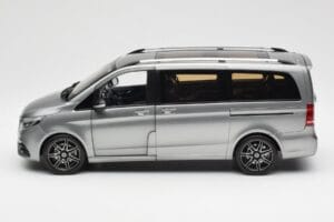 Mercedes V-Class W447 AMG Line Grau Metallic Norev 1:18 183488 Metall – Bild 5 von 9
