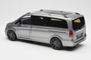Mercedes V-Class W447 AMG Line Grau Metallic Norev 1:18 183488 Metall – Bild 8 von 9