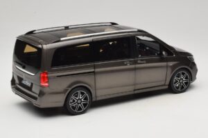 Mercedes V-Class W447 AMG Line Indium Grey Norev 1:18 183873 Metall – Bild 3 von 8
