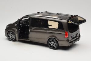 Mercedes V-Class W447 AMG Line Indium Grey Norev 1:18 183873 Metall – Bild 5 von 8