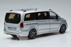 Mercedes V-Class V260 AMG Line Silber Norev 1:18 183871 Metall – Bild 3 von 10