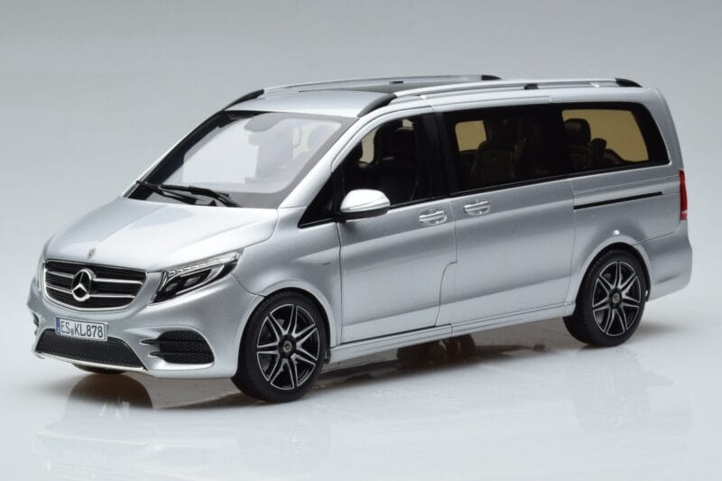 Mercedes V-Class V260 AMG Line Silber Norev 1:18 183871 Metall