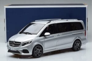Mercedes V-Class V260 AMG Line Silber Norev 1:18 183871 Metall – Bild 10 von 10