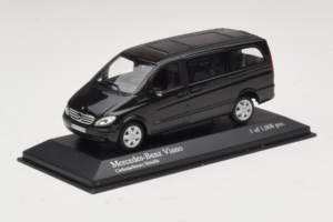 Mercedes Viano Schwarz Minichamps 1:43 400032210 Metall – Bild 2 von 4