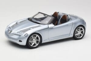 Mercedes Vision SLA Silber Gate 1:18 B66962114 Metall