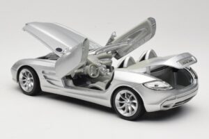 Mercedes Vision SLR Roadster Silber Maisto 1:18 B66962107 Metall – Bild 5 von 8