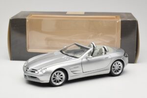 Mercedes Vision SLR Roadster Silber Maisto 1:18 B66962107 Metall – Bild 8 von 8