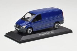 Mercedes Vito Atlantis Blau Minichamps 1:43 B66960525 Metall – Bild 2 von 4