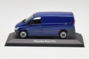 Mercedes Vito Atlantis Blau Minichamps 1:43 B66960525 Metall