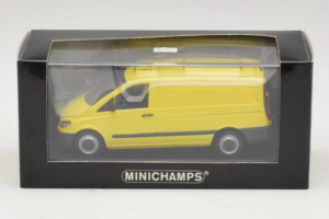 Mercedes Vito Kastenwagen Gelb Minichamps 1:43 400032260 Metall – Bild 4 von 4