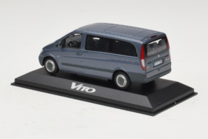 Mercedes Vito W638 Lugano Grey Minichamps 1:43 B67871201 Metall – Bild 3 von 4