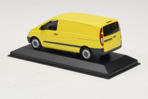Mercedes Vito W638 Gelb Minichamps 1:43 B67871200-R1 Metall – Bild 3 von 4