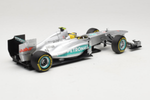 Mercedes W03 #8 N. Rosberg Mercedes AMG Petronas Showcar 2012 Minichamps 1:18 110120078 Metall – Bild 2 von 7