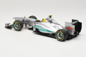 Mercedes W03 #8 N. Rosberg Mercedes AMG Petronas Showcar 2012 Minichamps 1:18 110120078 Metall – Bild 5 von 7
