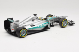 Mercedes W04 #9 N. Rosberg Mercedes AMG Petronas Showcar 2013 Minichamps 1:18 110130079 Metall – Bild 2 von 7