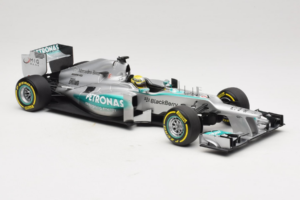 Mercedes W04 #9 N. Rosberg Mercedes AMG Petronas Showcar 2013 Minichamps 1:18 110130079 Metall – Bild 4 von 7