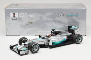 Mercedes W05 #44 L. Hamilton Mercedes AMG Petronas Chinese Grand Prix Winner 2014 Minichamps 1:18 110140244 Metall – Bild 7 von 7