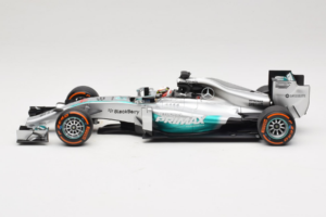 Mercedes W05 #44 L. Hamilton Mercedes AMG Petronas Malaysian Grand Prix Winner 2014 Minichamps 1:18 110140144 Metall – Bild 3 von 7