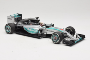 Mercedes W06 #44 L. Hamilton Mercedes AMG Petronas Australian Grand Prix Winner 2015 Minichamps 1:18 110150044 Metall – Bild 4 von 7