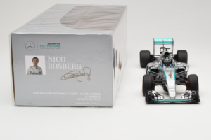 Mercedes W06 #6 N. Rosberg Mercedes AMG Petronas Japanese Grand Prix 2015 Minichamps 1:18 110150206 Metall – Bild 6 von 7