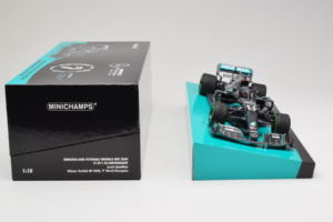 Mercedes W11 #44 L. Hamilton Mercedes AMG Petronas Turkish Grand Prix Winner World Champion 2020 Minichamps 1:18 113201444 Re – Bild 6 von 7
