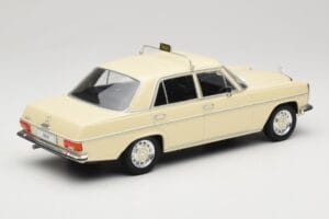 Mercedes W115 Beige Taxi MCG 1:18 MCG18055 Metall – Bild 2 von 6
