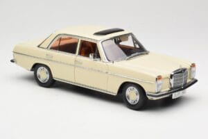 Mercedes W115 Strich 8 Creme Sun Star 1:18 4581 Metall – Bild 6 von 8