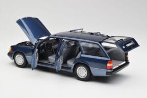 Mercedes 300D W124 T-Modell Nautical Blau Norev 1:18 183962 Metall – Bild 5 von 8