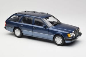 Mercedes 300D W124 T-Modell Nautical Blau Norev 1:18 183962 Metall – Bild 6 von 8