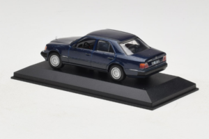 Mercedes W124 Dunkelblau Minichamps 1:43 MB006 Metall – Bild 3 von 4