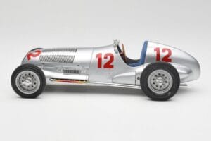 Mercedes W125 #12 R. Caracciola Grand Prix 1937 CMC 1:18 M-052 Metall – Bild 3 von 6