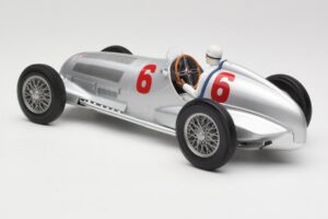 Mercedes W125 #6 Daimler-Benz AG R. Caracciola 2nd Place Eifel Race Nürburgring 1937 Minichamps 1:18 155373106 Metall – Bild 5 von 6