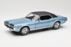 Mercury Cougar XR-7 Blau Sun Star 1:18 1562 Metall
