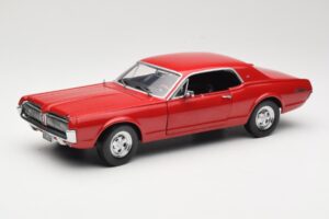 Mercury Cougar XR-7 Rot Sun Star 1:18 1541 Metall